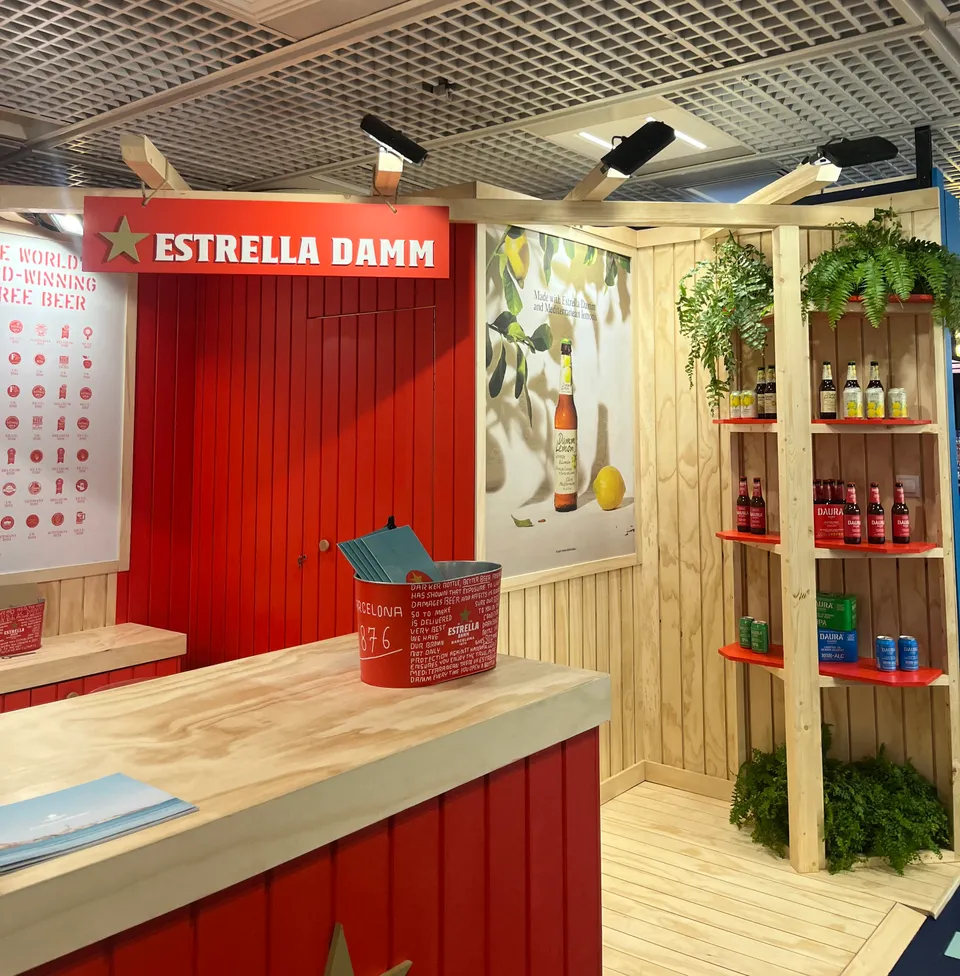 Estrella brings its brand to life through an immersive bar experience at TFWA Cannes 2026.
