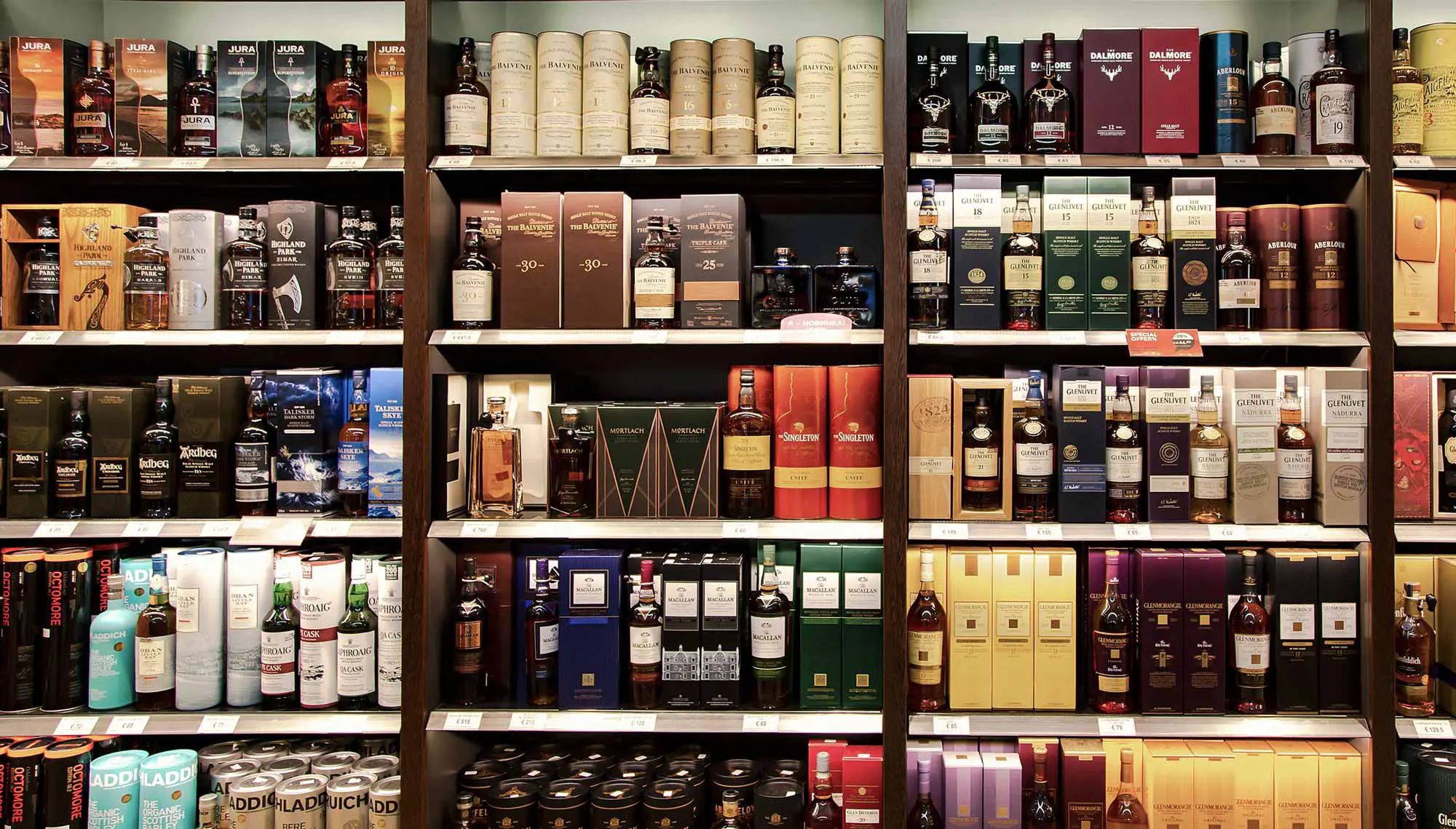 Retail shelf